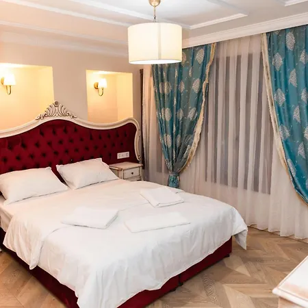 Mirapartotel Hotel *