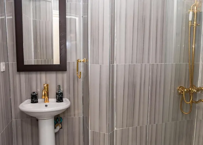 Отель Mirapartotel