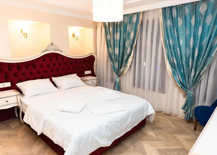 Отель Mirapartotel