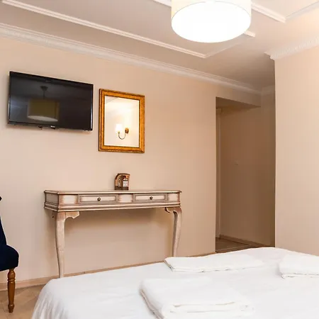 فندق Mirapartotel *