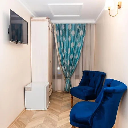 Mirapartotel Отель *